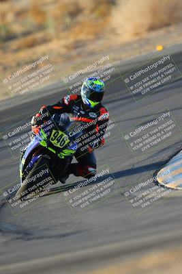 media/Oct-06-2024-Race Pace (Sun) [[d7d39ec7ad]]/1-Turn 10 (730am)/